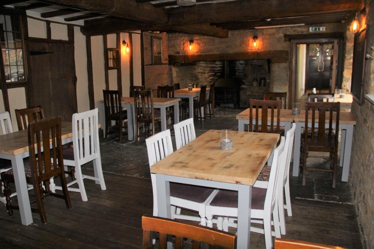 The George Inn Lower Brailes Exterior photo